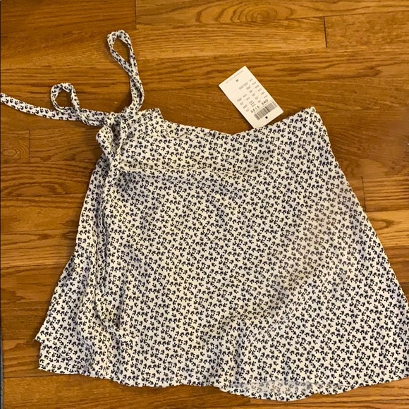 Brandy Melville Dresses & Skirts - Brandy flow skirt